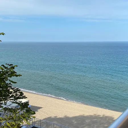 зора-обзор Διαμέρισμα