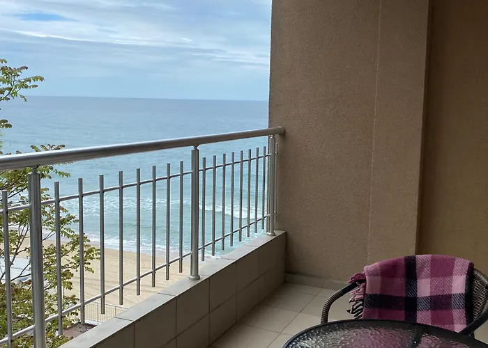 公寓 зора-обзор